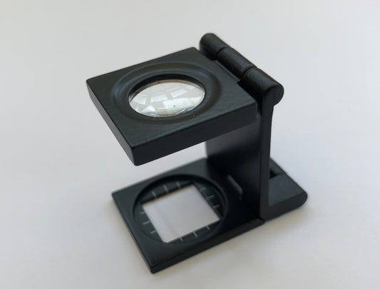 Folding Magnifying Lens